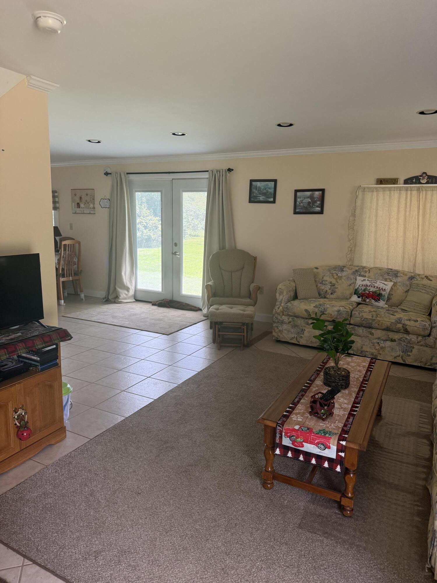 161 Bond Road Corinna, ME 04928 - Photo 6 of 39 IMG_7648