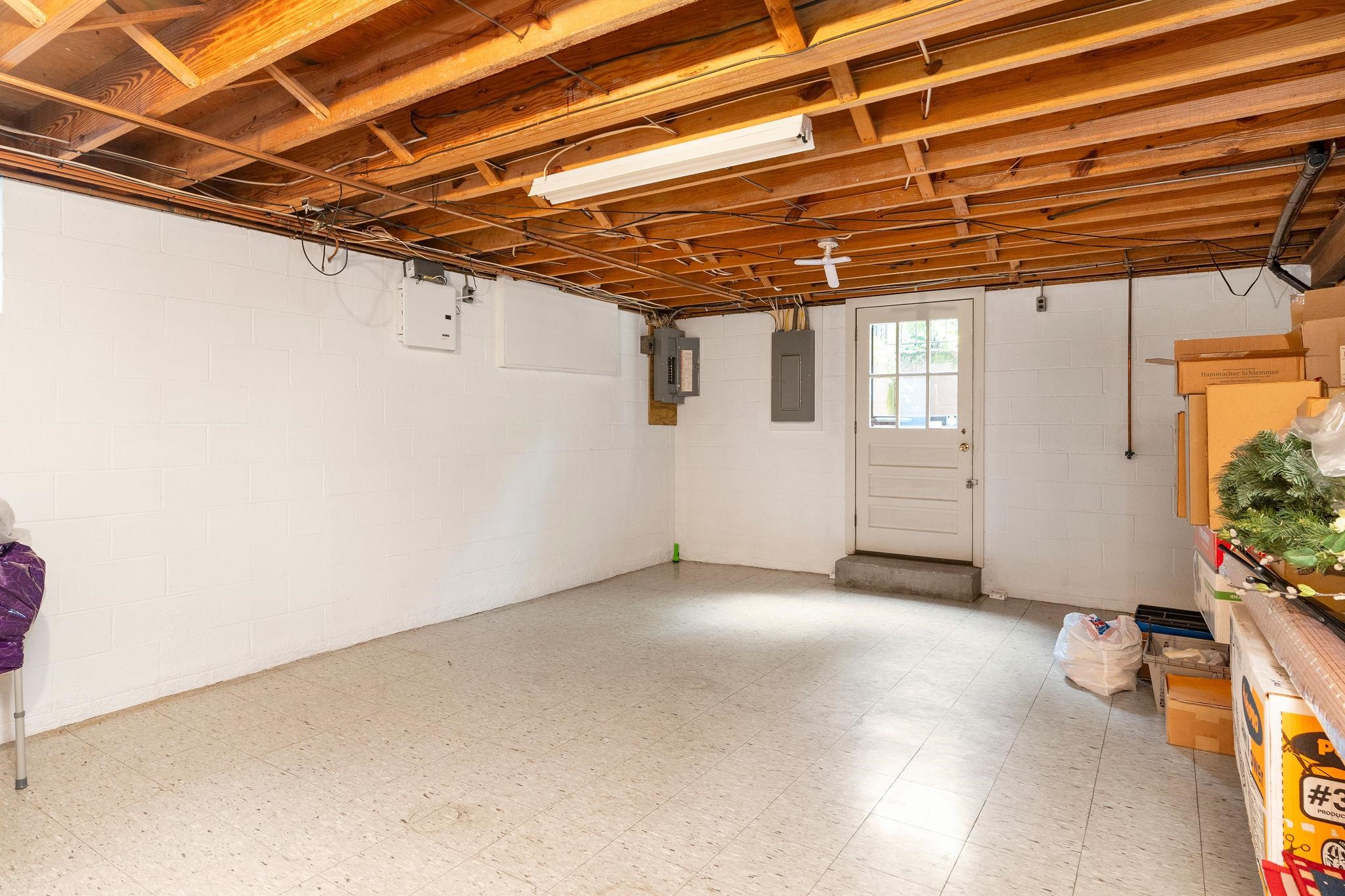 1209 Meadowbrook Road Waynesboro, VA 22980 - Photo 56 of 71 Gallery Image 56