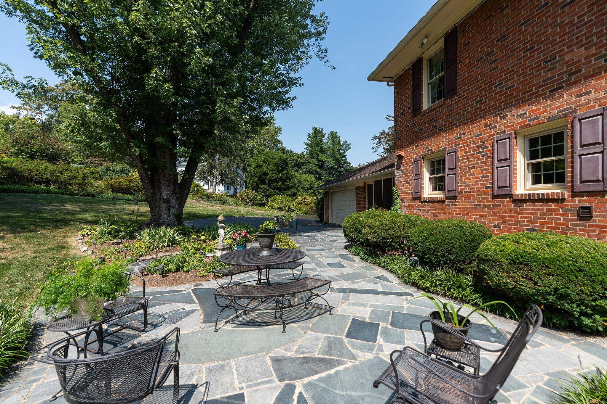 1209 Meadowbrook Road Waynesboro, VA 22980 - Photo 64 of 71 Gallery Image 64