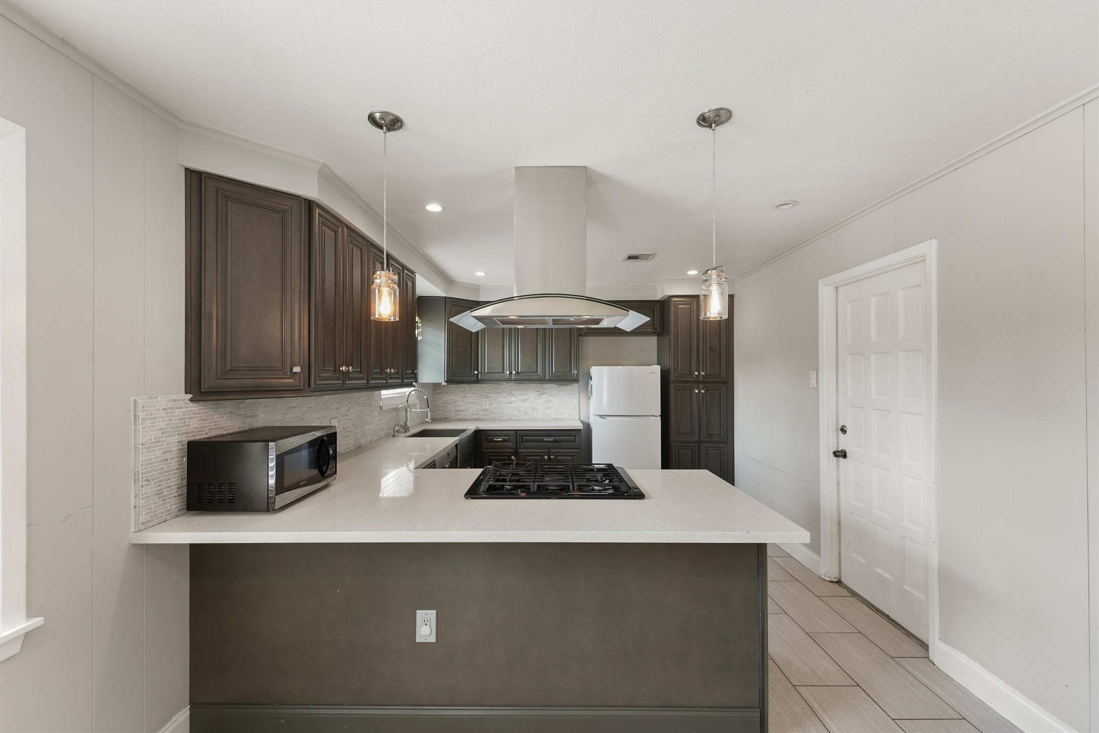 5907 Peg Street Houston, TX 77092 - Photo 6 of 16