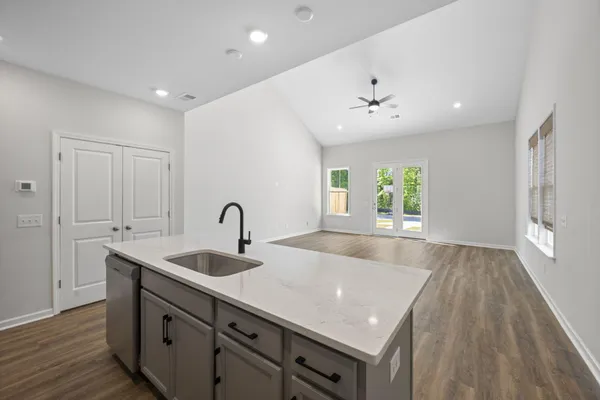 $2,300 | 157 Cantona Drive, Summerville, SC 29483