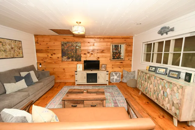 $220,000 | 7 Cluff Lane, Bridgton, ME 04009