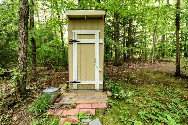 $220,000 | 7 Cluff Lane, Bridgton, ME 04009