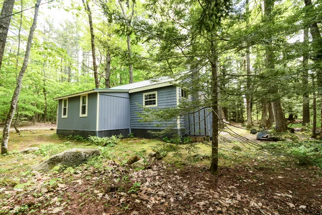 $220,000 | 7 Cluff Lane, Bridgton, ME 04009