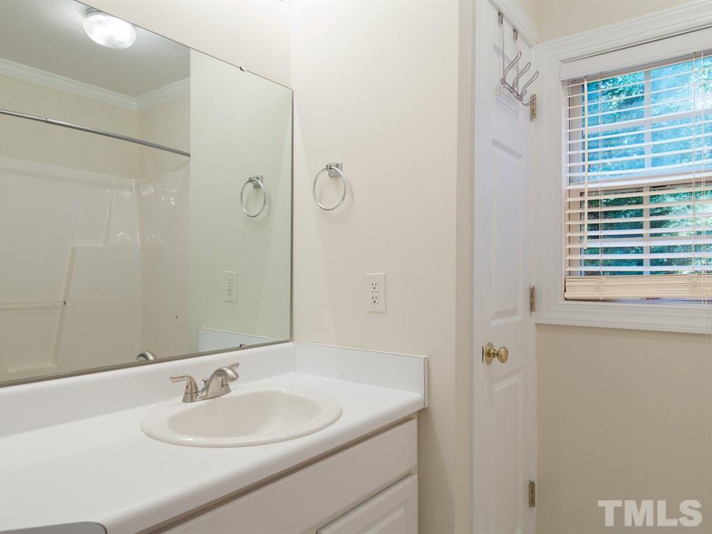 833 Shackleton Road Apex, NC 27502 - Photo 13 of 16 Gallery Image 13