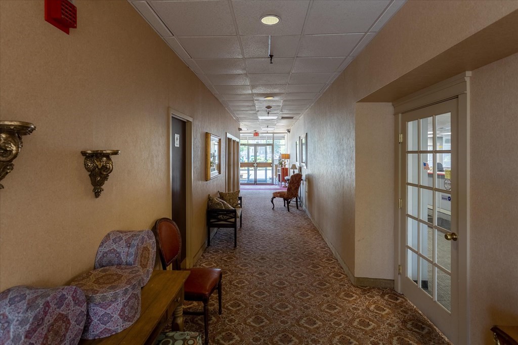 70 Southbridge Street, Unit 910 Worcester, MA 01608 - Photo 16 of 18