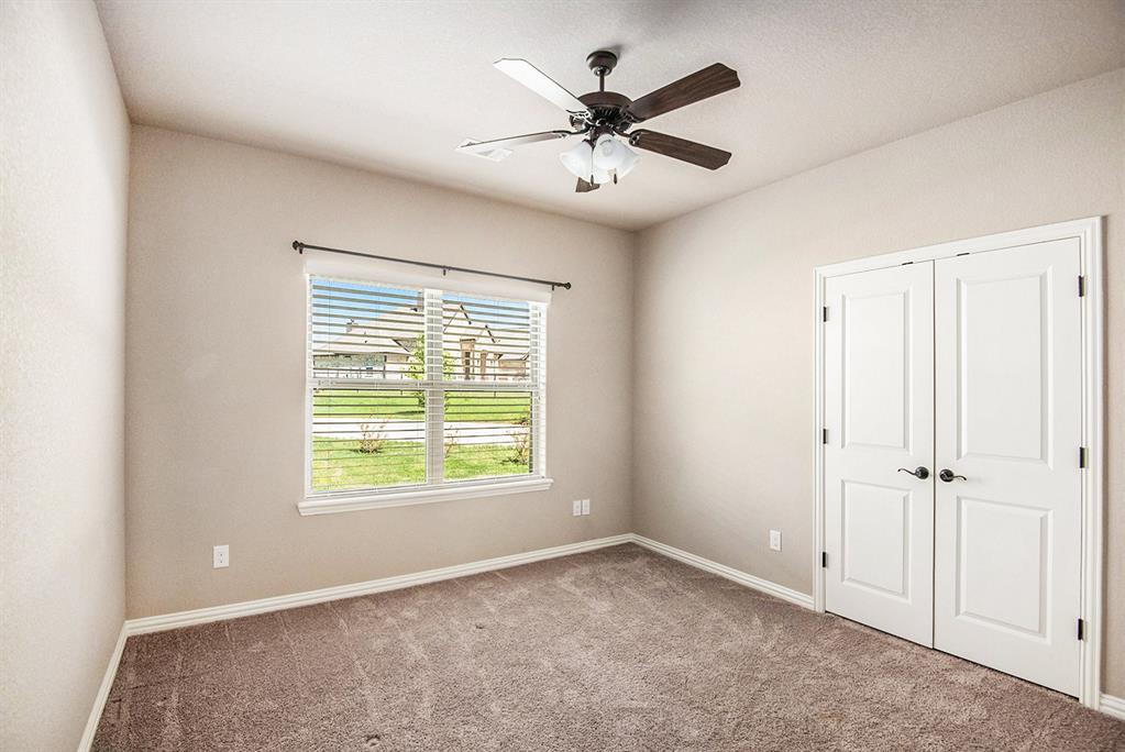 136 Flying Diamond Drive Springtown, TX 76082 - Photo 20 of 24