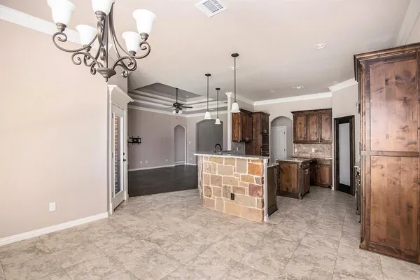 $2,995 | 136 Flying Diamond Drive, Springtown, TX 76082