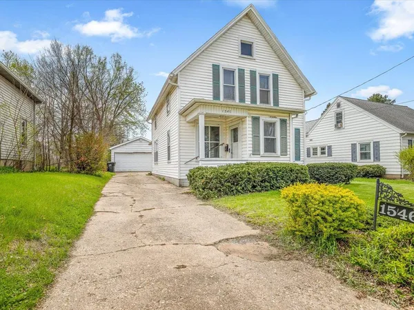 $196,000 | 1546 West Grand Avenue, Beloit, WI 53511