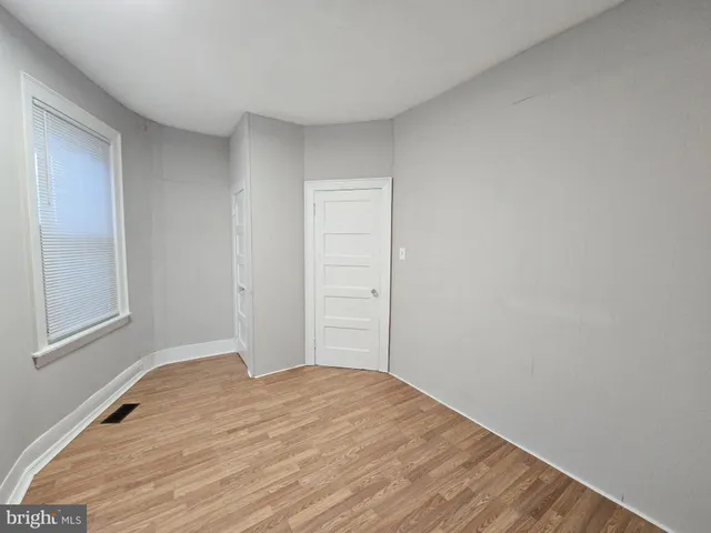 $1,500 | 5825 Ashland Avenue, Philadelphia, PA 19143