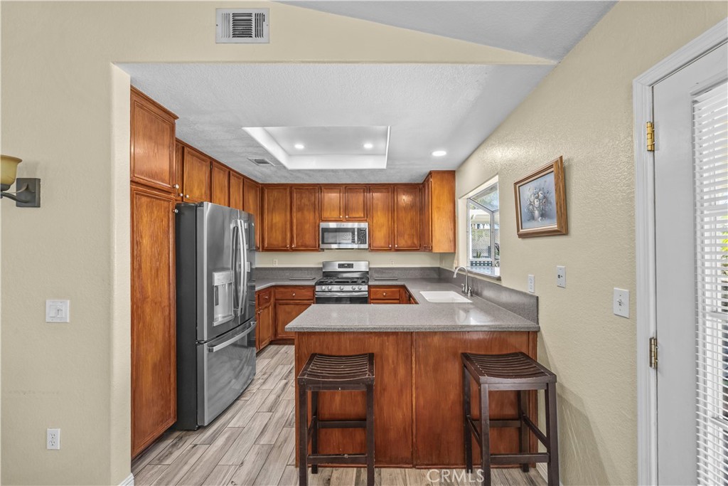 9291 Pleasant Hurst Court Riverside, CA 92509 - Photo 11 of 35 Gallery Image 11
