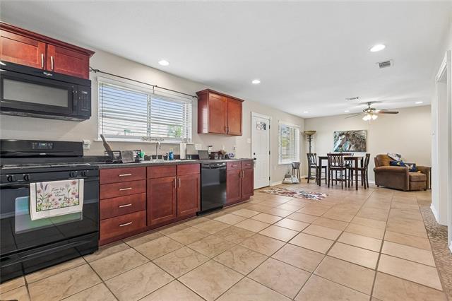 5908 3rd Street Violet, LA 70092 - Photo 7 of 15