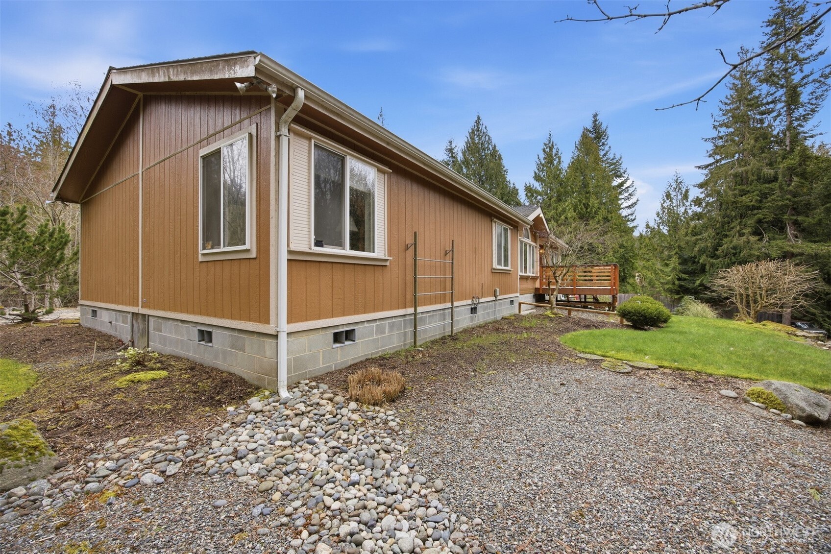 1904 Yew Street Road Bellingham, WA 98229 - Photo 30 of 38