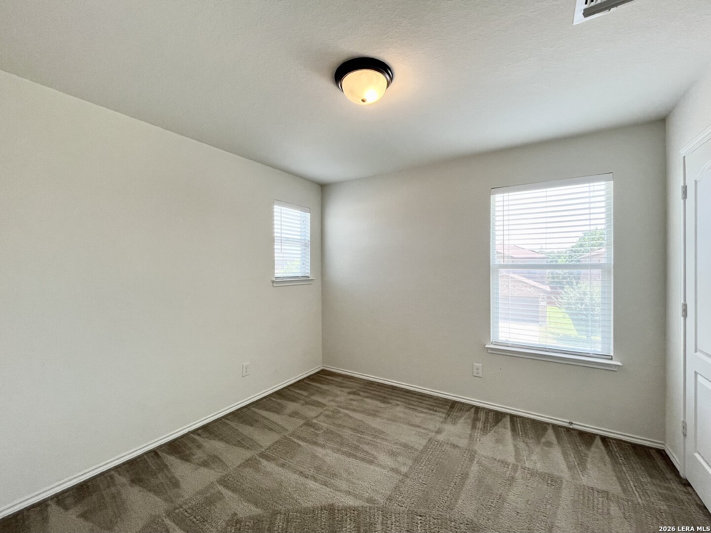 401 Ruby Ritz Universal City, TX 78148 - Photo 33 of 46