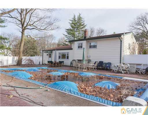 2 Heinrich Road Somerset, NJ 08873 - Photo 11 of 23 Gallery Image 11