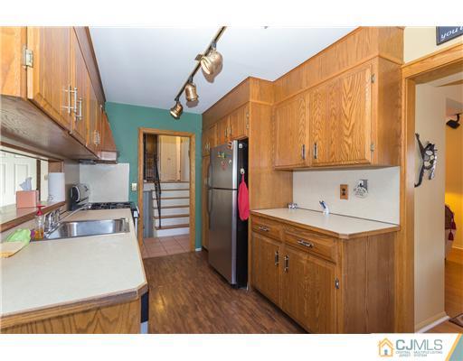 2 Heinrich Road Somerset, NJ 08873 - Photo 20 of 23 Gallery Image 20