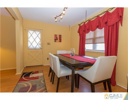 2 Heinrich Road Somerset, NJ 08873 - Photo 4 of 23 Gallery Image 4