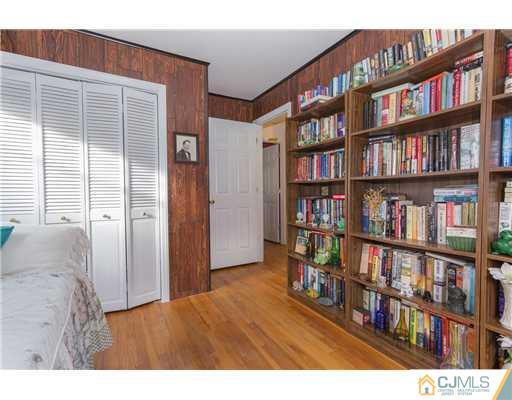 2 Heinrich Road Somerset, NJ 08873 - Photo 10 of 23 Gallery Image 10