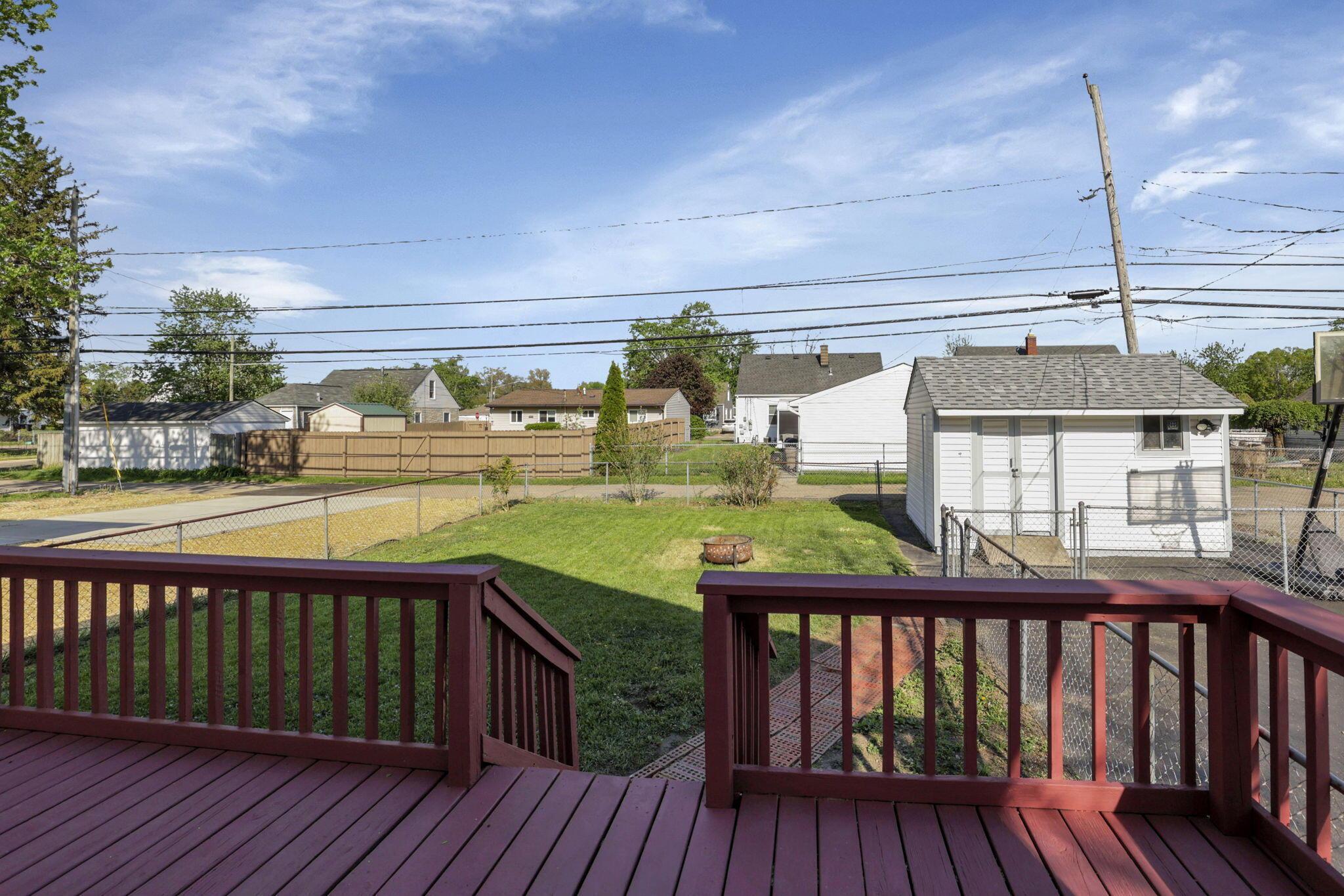 800 South Yearling Road Columbus, OH 43213 - Photo 48 of 57 Deck