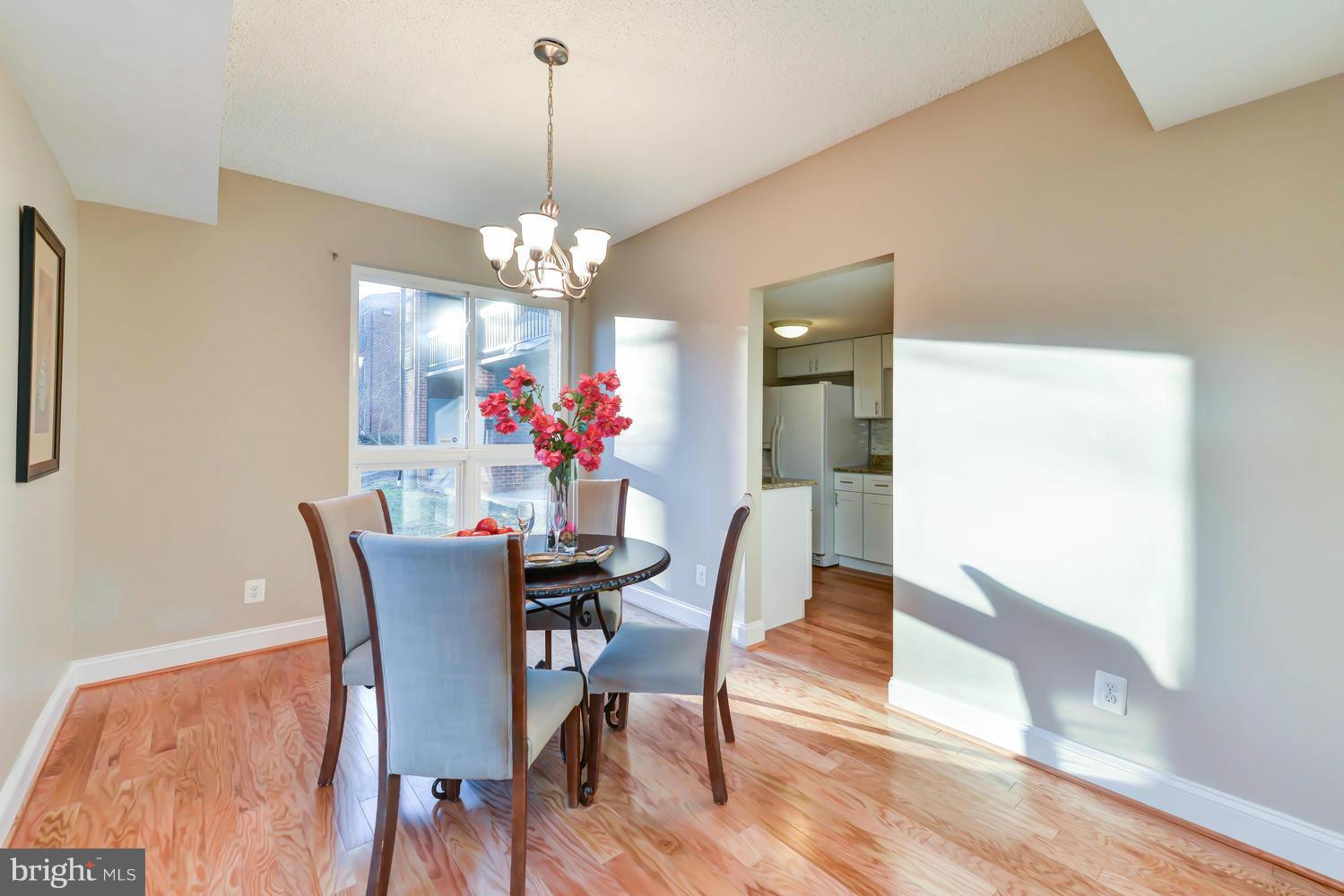 11819 Breton Court, Unit 2B Reston, VA 20191 - Photo 5 of 30 Dining Room