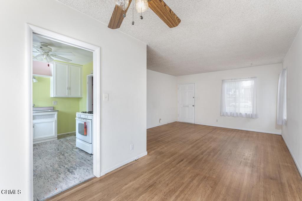 14027 Studebaker Road Norwalk, CA 90650 - Photo 4 of 29 14027_Studebaker_005