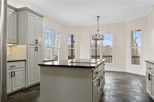 $999,000 | 124 South Shore Drive, Fair Play, SC 29643