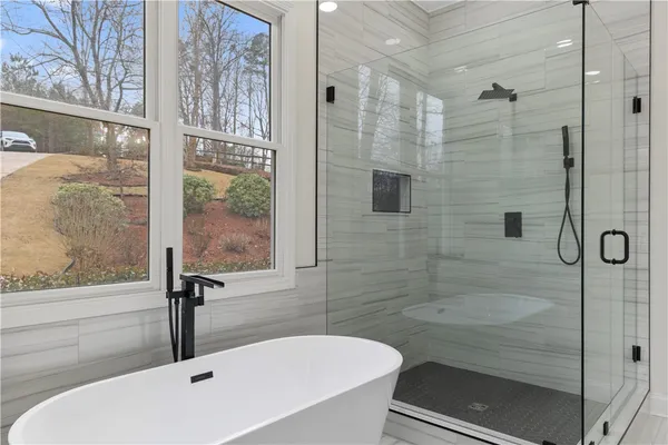 $1,000,100 | 124 South Shore Drive, Fair Play, SC 29643