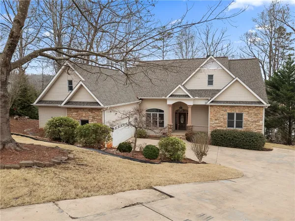 $999,000 | 124 South Shore Drive, Fair Play, SC 29643