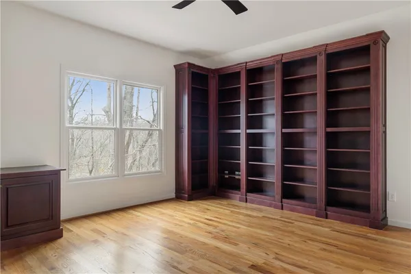 $1,000,100 | 124 South Shore Drive, Fair Play, SC 29643