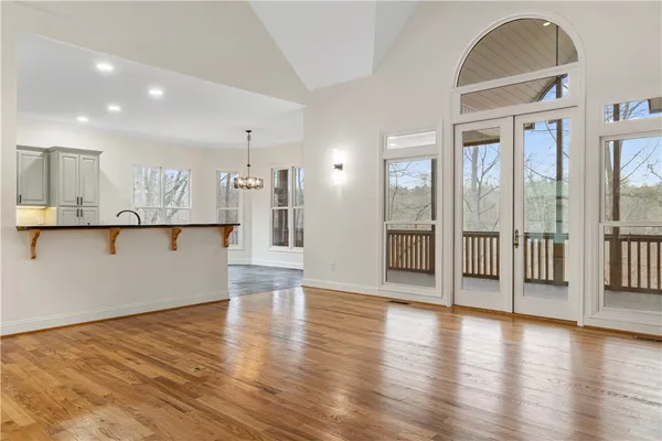 $1,000,100 | 124 South Shore Drive, Fair Play, SC 29643