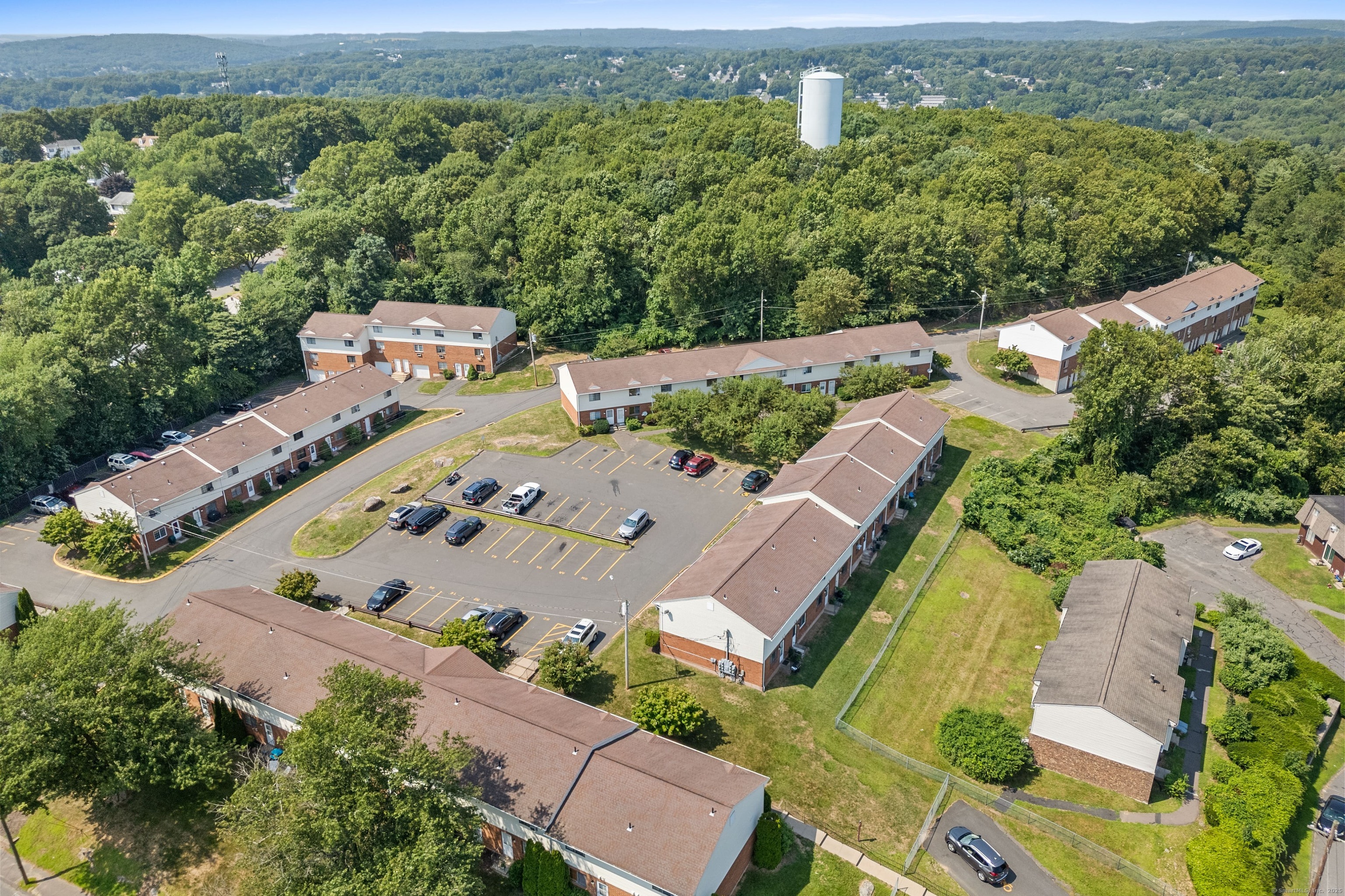 519 Scott Road, Unit 60 Waterbury, CT 06705 - Photo 27 of 31