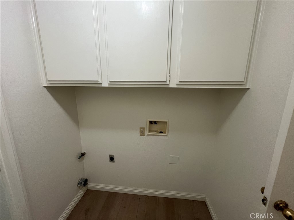 926 Essex Road San Dimas, CA 91773 - Photo 15 of 45 Laundry Room