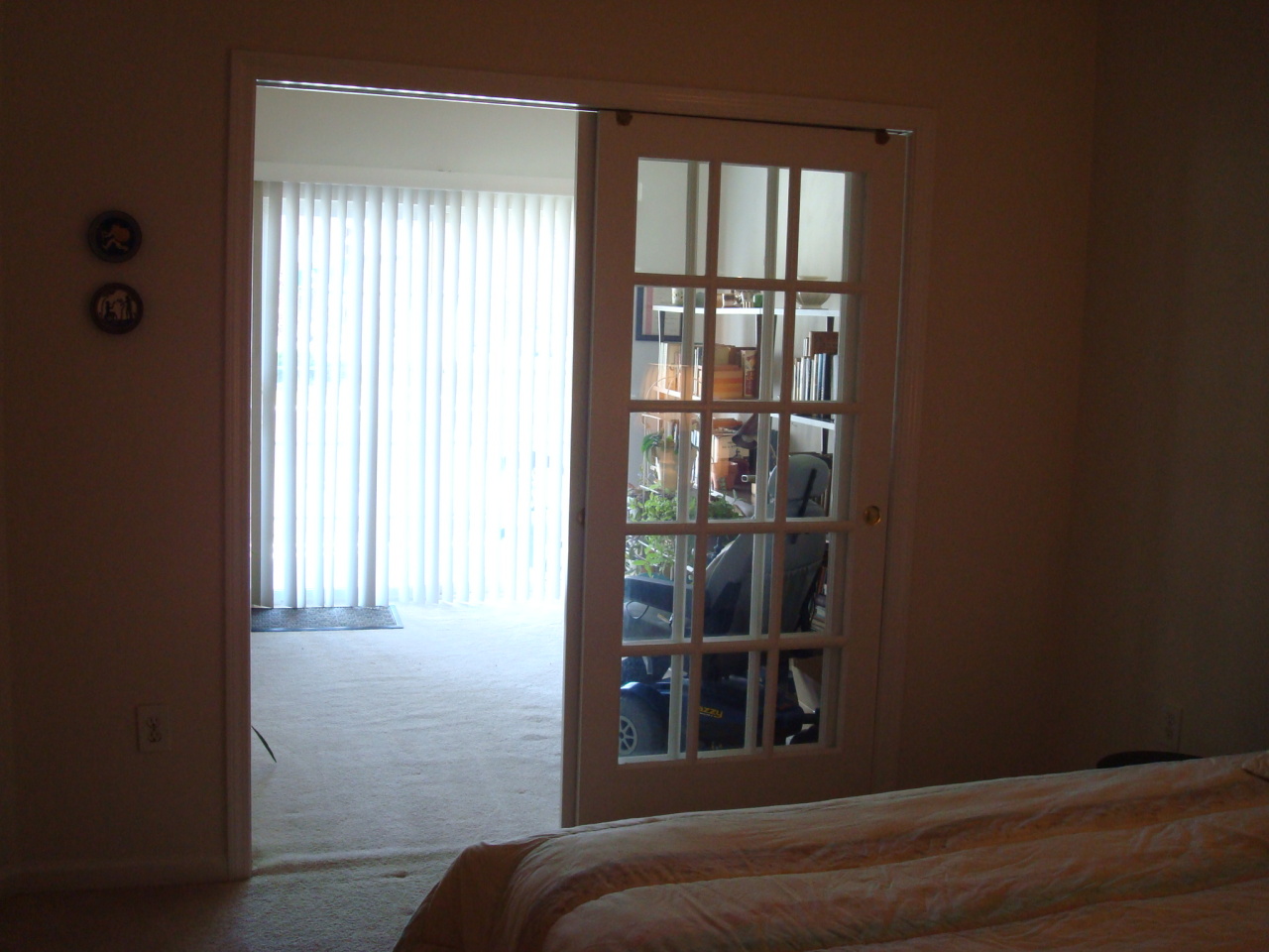4438 Pheasant Ridge Road, Unit 208 Roanoke, VA 24014 - Photo 20 of 24 a bedroom with a bed and a window