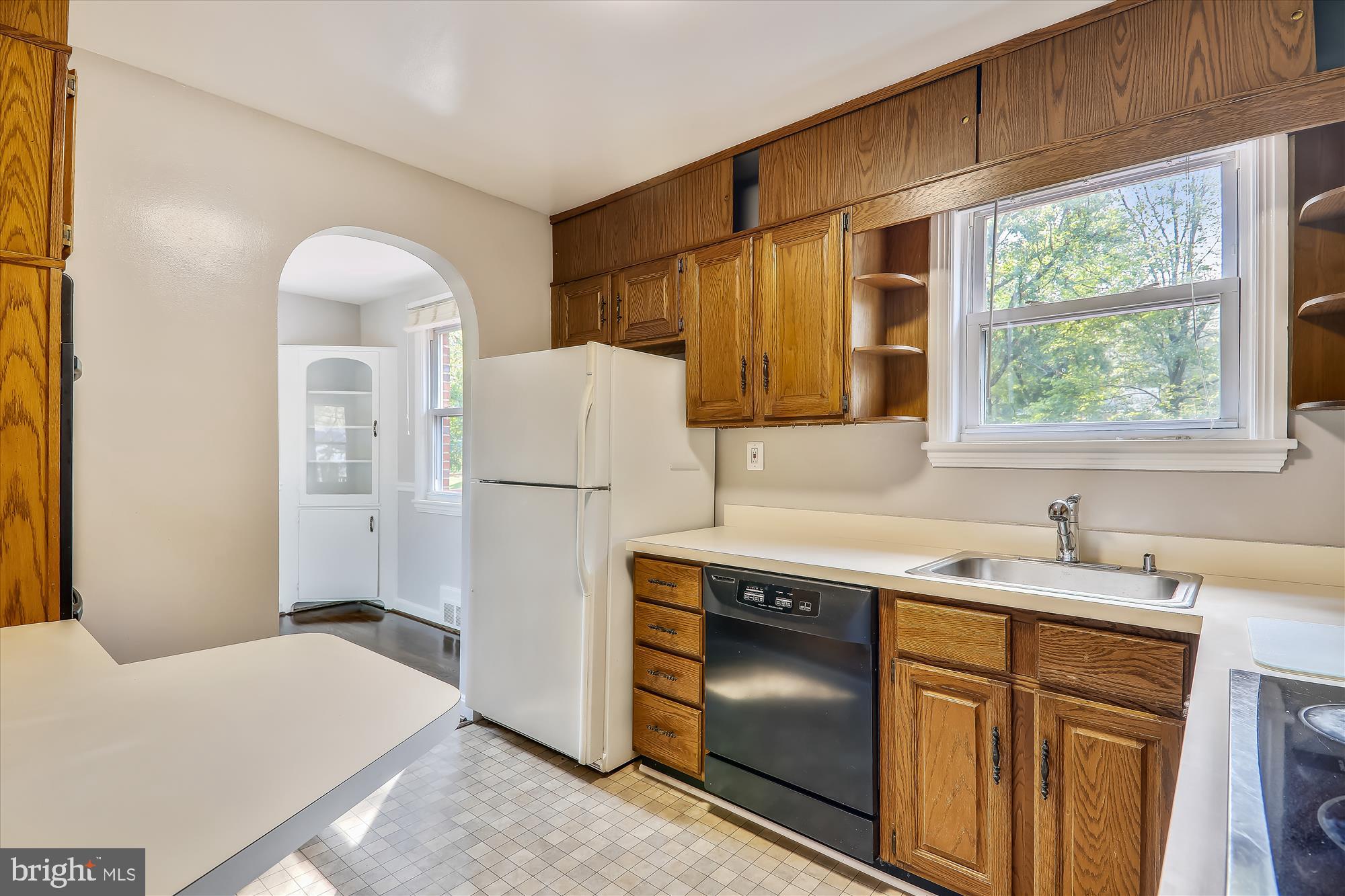 9237 Riggs Road Adelphi, MD 20783 - Photo 14 of 57 Main Level Kitchen