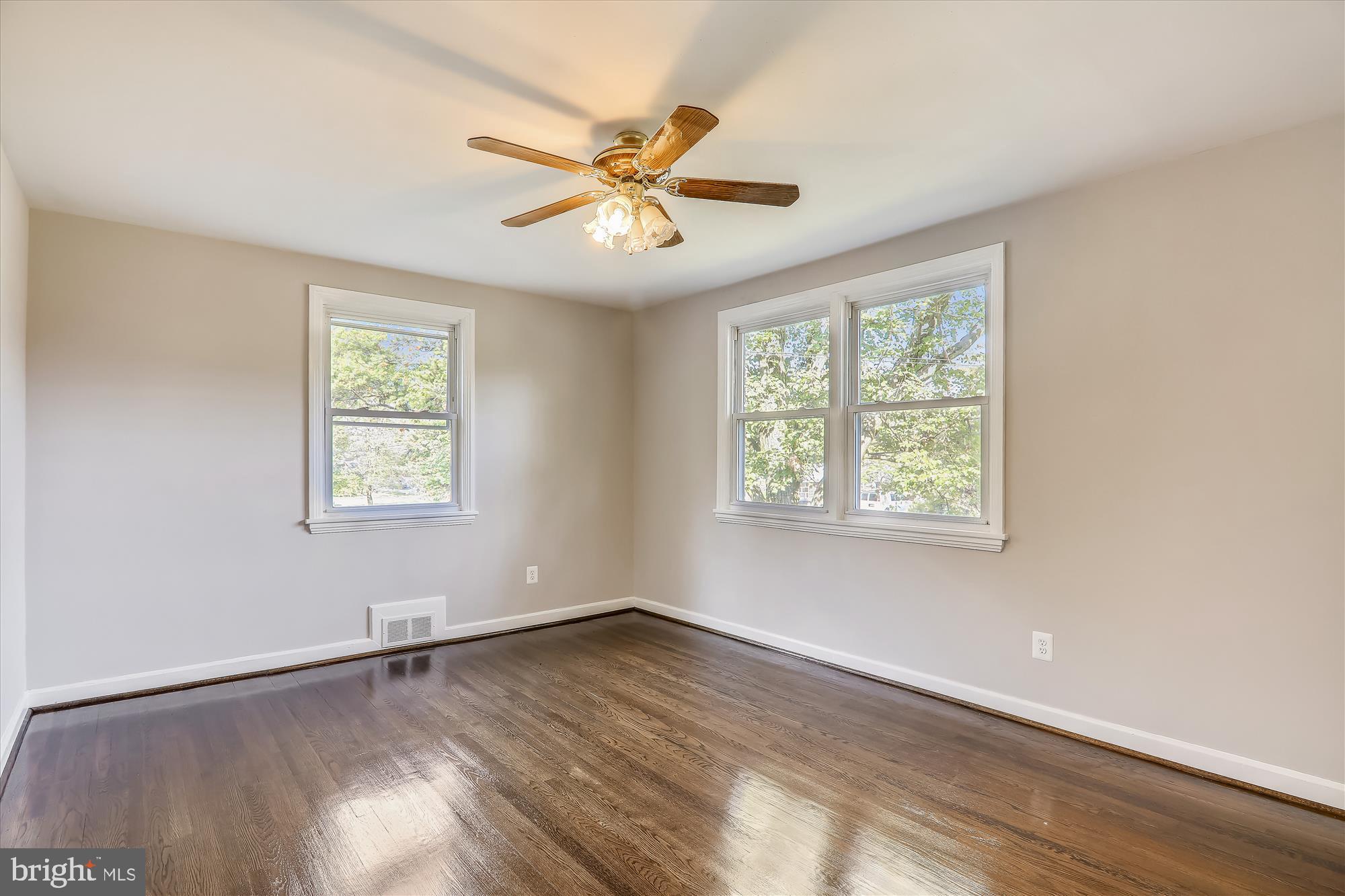 9237 Riggs Road Adelphi, MD 20783 - Photo 22 of 57 Main Level Bedroom #2