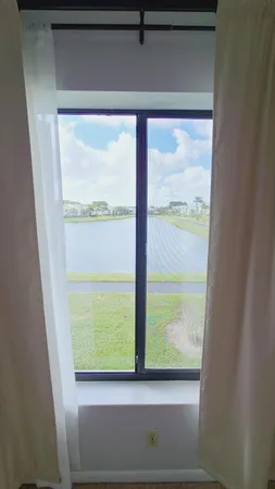 $1,999 | 1109 Green Pine Boulevard, Unit B2, West Palm Beach, FL 33409