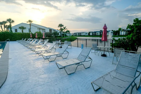 $1,999 | 1109 Green Pine Boulevard, Unit B2, West Palm Beach, FL 33409