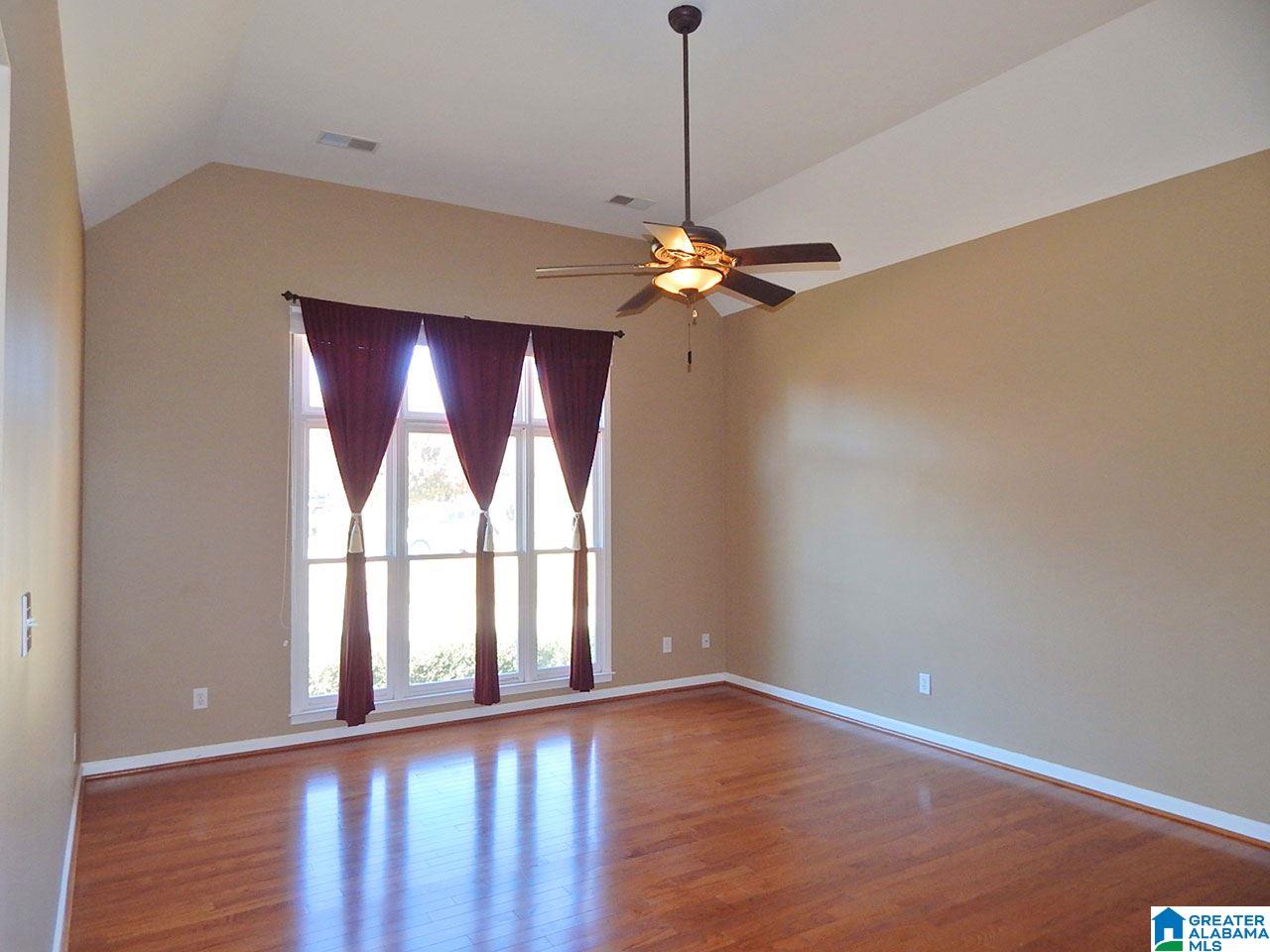 5266 Creekside Loop Birmingham, AL 35244 - Photo 3 of 17