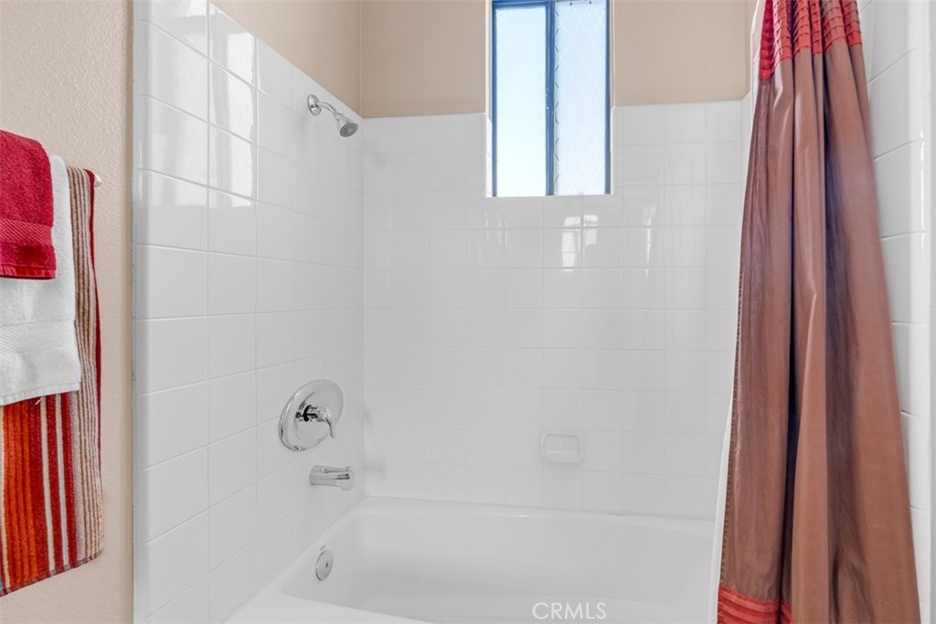 1409 Bodega Way, Unit 5 Diamond Bar, CA 91765 - Photo 17 of 32