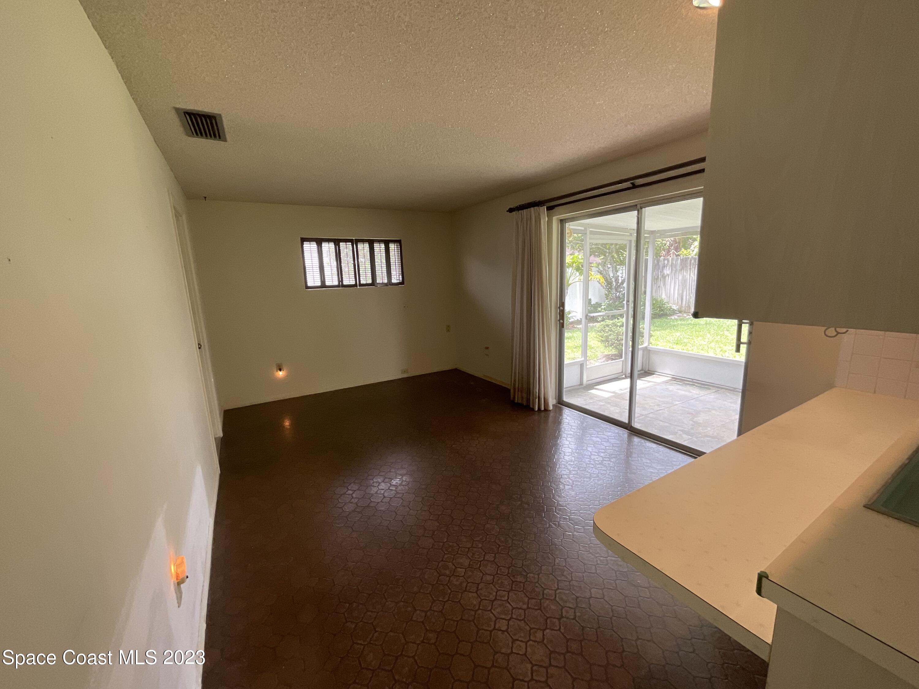 918 Kings Post Road Rockledge, FL 32955 - Photo 6 of 21 IMG_2500