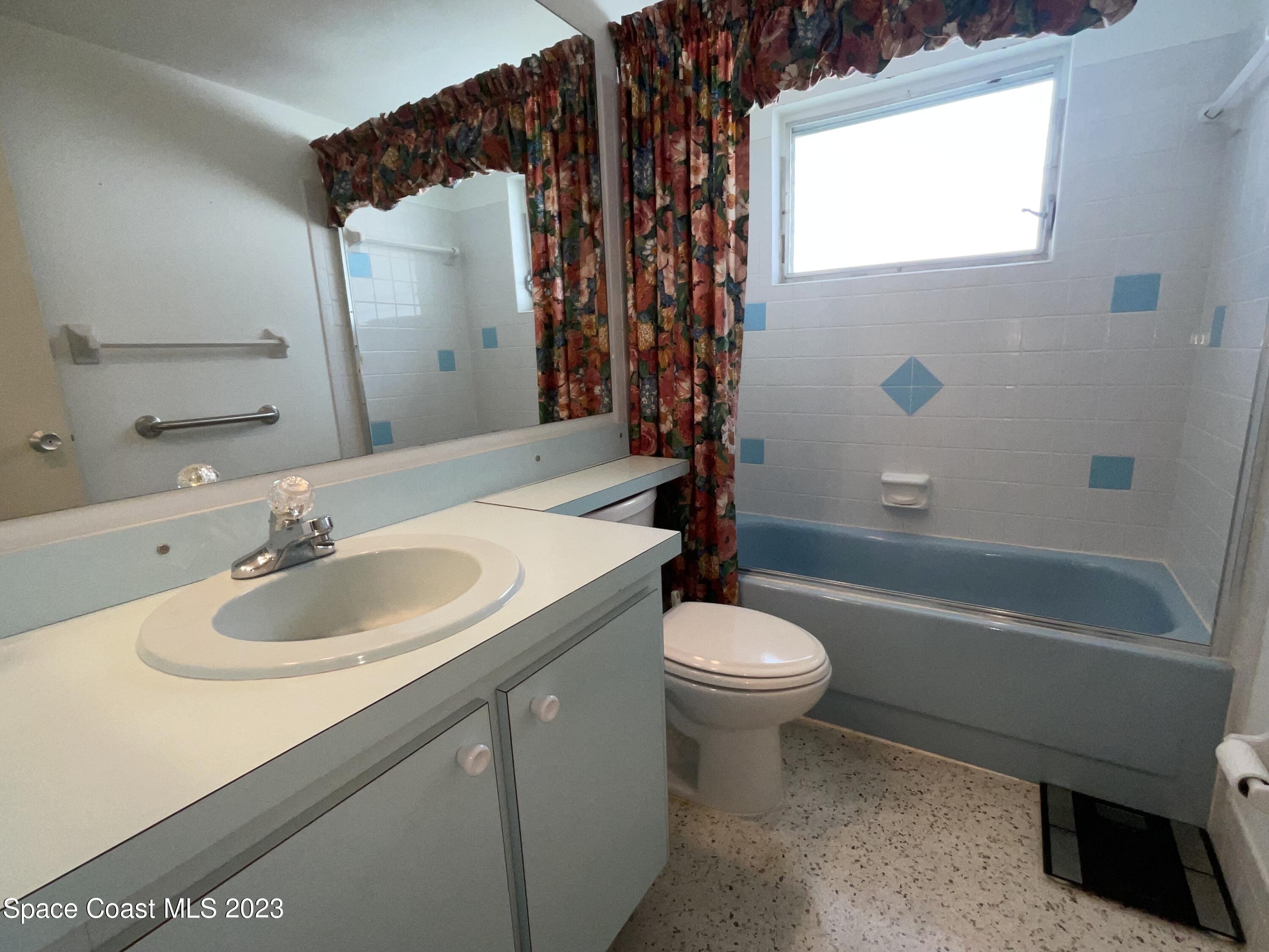 918 Kings Post Road Rockledge, FL 32955 - Photo 8 of 21 IMG_2540