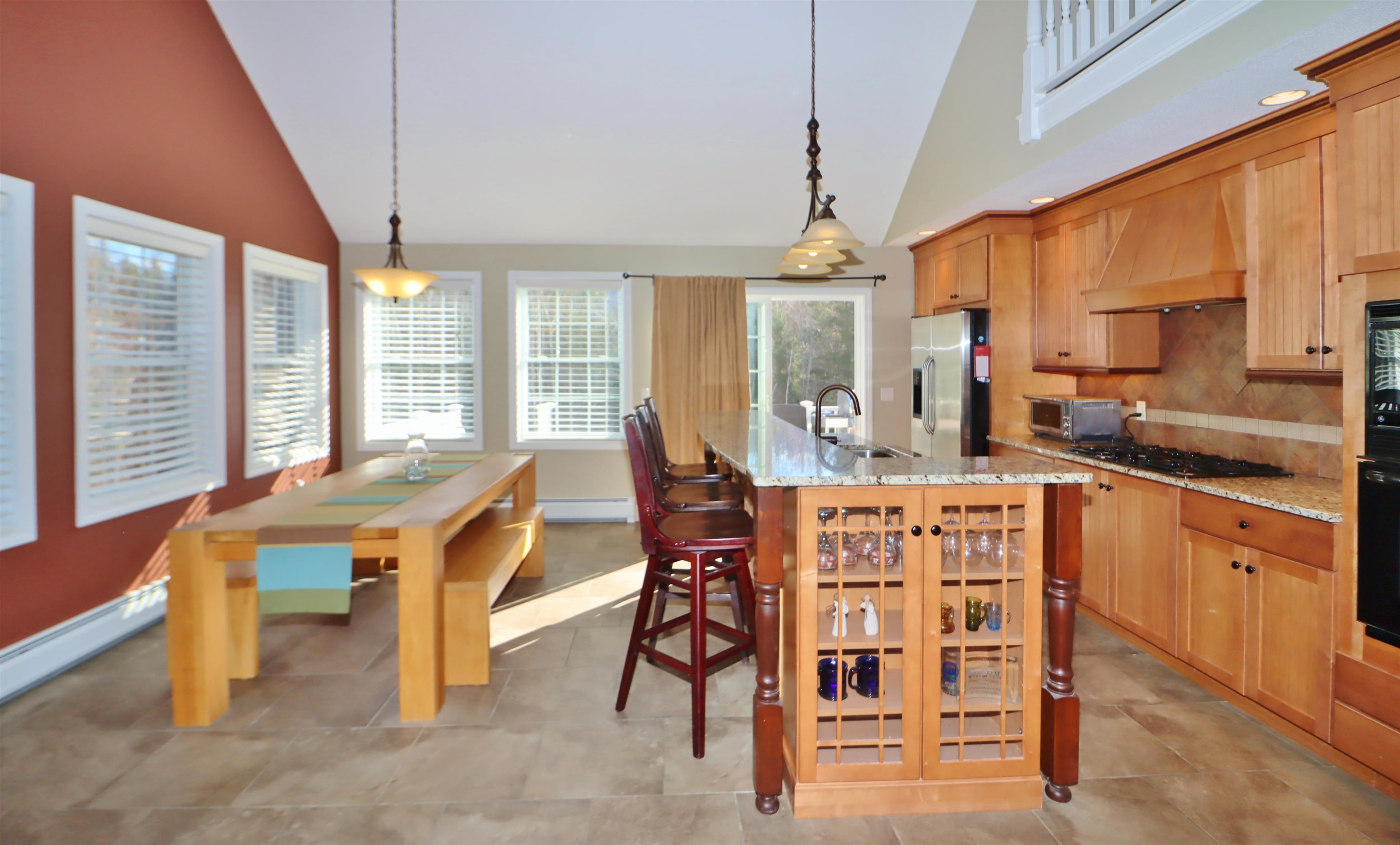 27 Fieldstone Road Gorham, NH 03581 - Photo 3 of 29