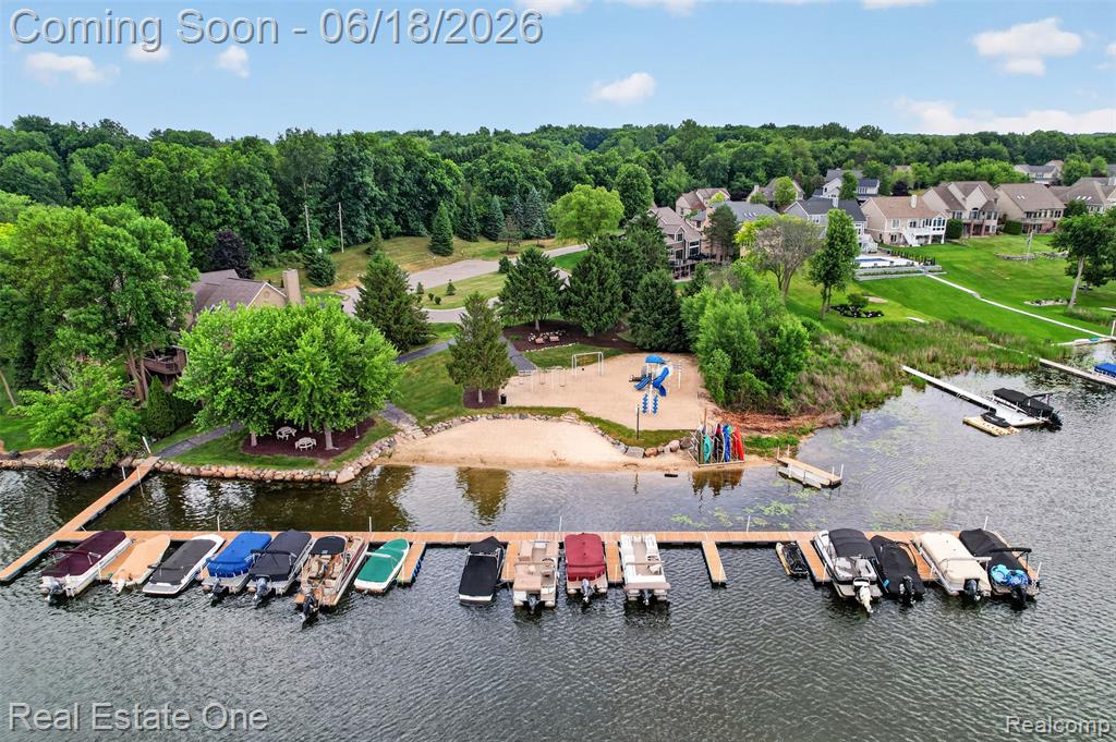 475 Court Lane Howell, MI 48843 - Photo 48 of 55
