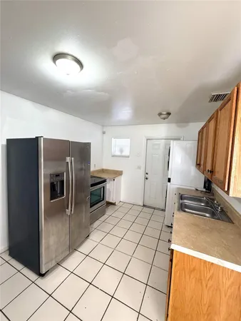 $1,750 | 2721 Avenue South, Unit D4, Riviera Beach, FL 33404