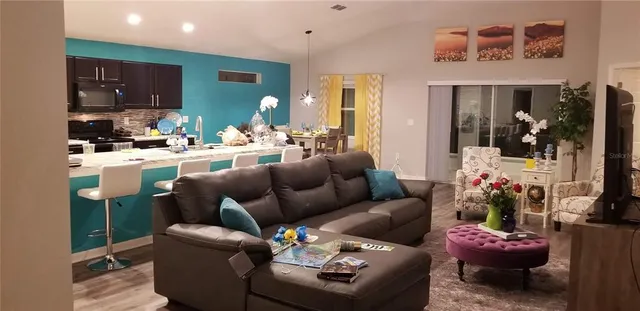 $310,000 | 425 St Georges Circle, Eagle Lake, FL 33839