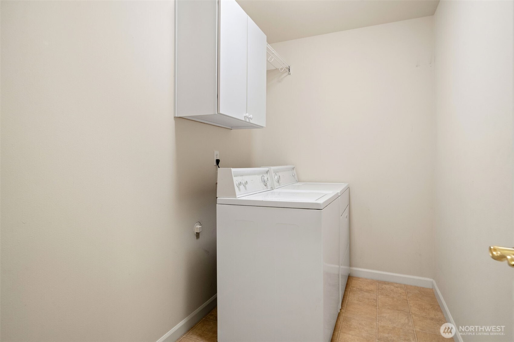 160 East Soderberg Road, Unit C7 Allyn, WA 98524 - Photo 26 of 39 a utility room with dryer and washer