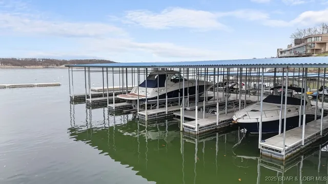 $1,050,000 | 5450 Christopher Drive, Unit 243, Osage Beach, MO 65065