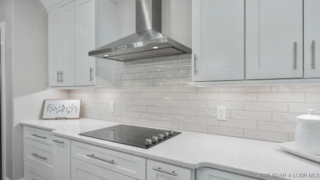 $1,050,000 | 5450 Christopher Drive, Unit 243, Osage Beach, MO 65065