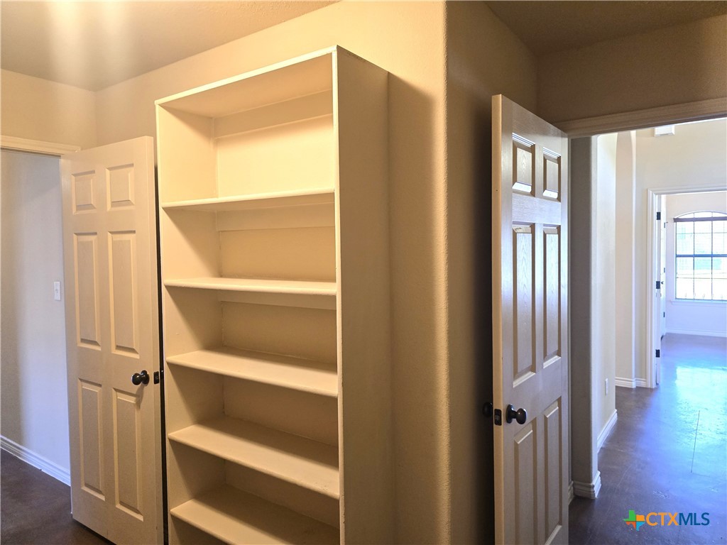5900 Boxelder Trail Killeen, TX 76542 - Photo 28 of 37 Laundry Room