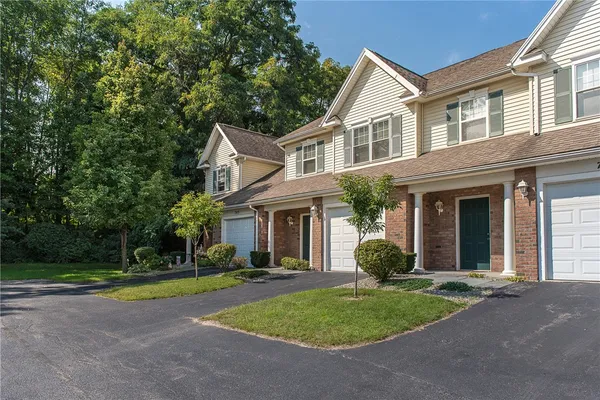 $2,411 | 744 Royal Sunset Drive, Webster, NY 14580